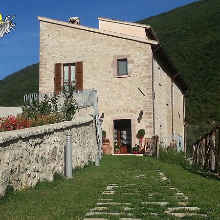 Agriturismo Casale La Palombara Cerreto di Spoleto ภายนอก รูปภาพ