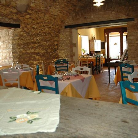 Agriturismo Casale La Palombara Cerreto di Spoleto ภายนอก รูปภาพ